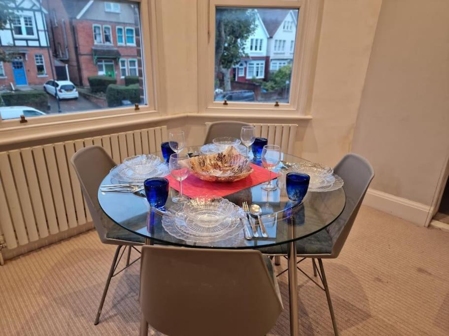 Quintessentially 'London' Flat Eksteriør billede
